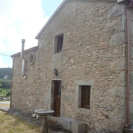 House 2 Bedrooms 3474 Feriehus Muxía